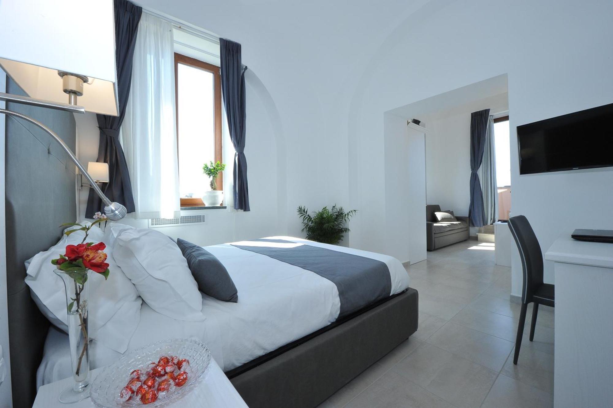 Hotel SorrentoBay Sant'Agnello Exterior foto